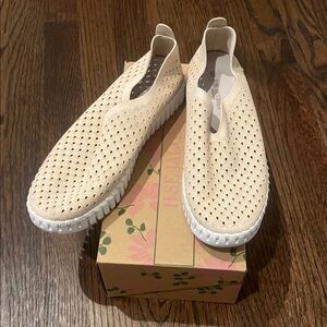 Ilse Jacobsen Flats